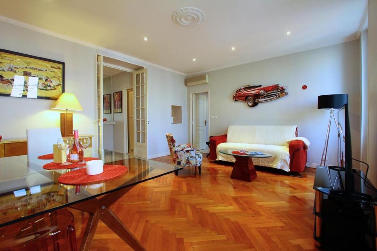 Apartment Heart Of The Center Superb Flat 50 Meters From The Sea