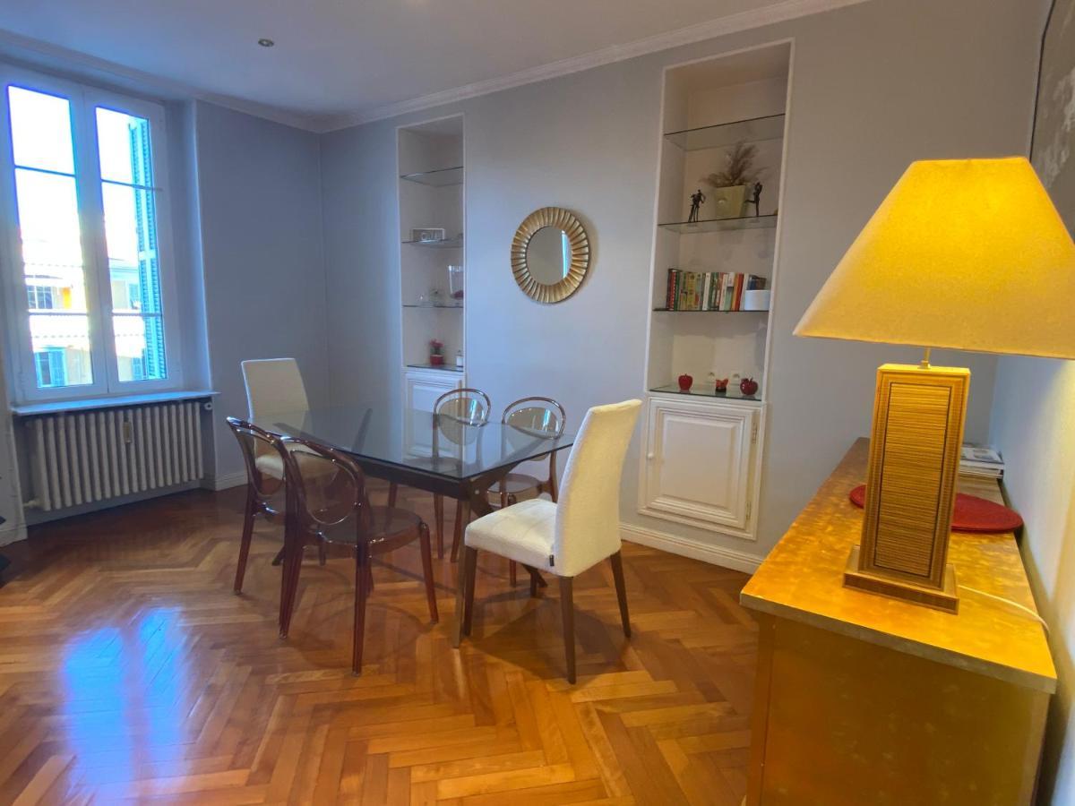 Apartment Heart Of The Center Superb Flat 50 Meters From The Sea *